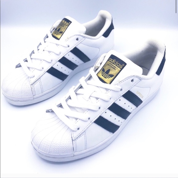 adidas Shoes - Adidas Superstar Women’s Size 7